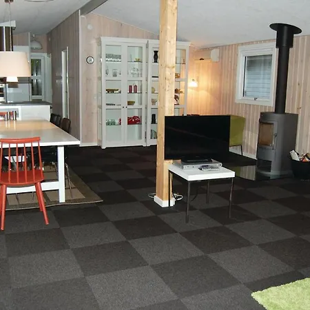 Prázdninový dům With A Fireplace 333 *