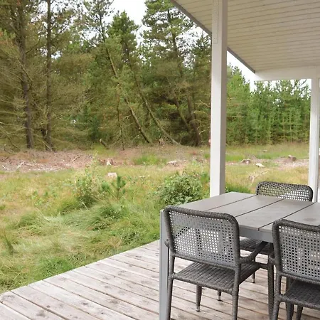 Romo With A Fireplace 333