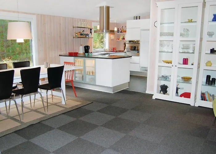 Prázdninový dům With A Fireplace 333 *